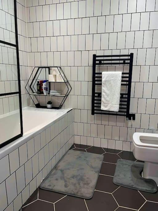 Cityzenretreat - Mezzanine Apartment Sleeps 4 Sheffield City Centre Zewnętrze zdjęcie